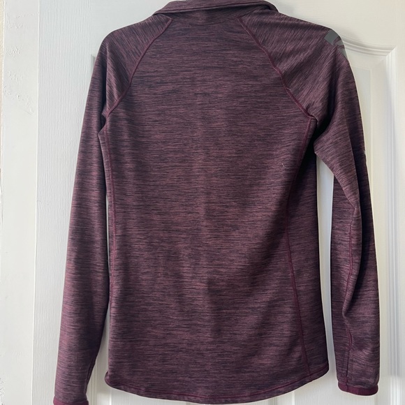 Under armor pullover - Picture 2 of 2